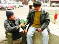 Sucevenii nu dau rachiul pe ierburi