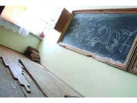 Zeci de clase din învățământul primar vor dispărea