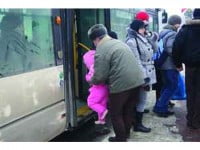 Admirând Suceava, fără bilet, din autobuz