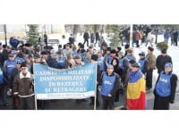 Pensionarii militari suceveni au pledat pentru solidaritate împotriva recalculării pensiilor