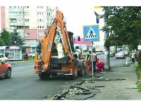 Ultimele ninsori au dat peste cap programul de reparare a străzilor la Suceava