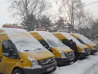 Inspectoratul Școlar Județean a mai primit 5 microbuze școlare