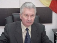 Secretari... corigenți la cunoașterea legilor