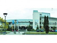 USV câștigă proiect după proiect, dar birocrația le ține în loc