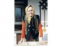 Leontina Țăran și povestea caselor „încondeiate” de la Ciocănești