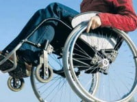 Instituțiile publice nu respectă legislația privind facilitarea accesului persoanelor cu dizabilități
