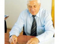„Profesorii să lase greutățile la ușa clasei”